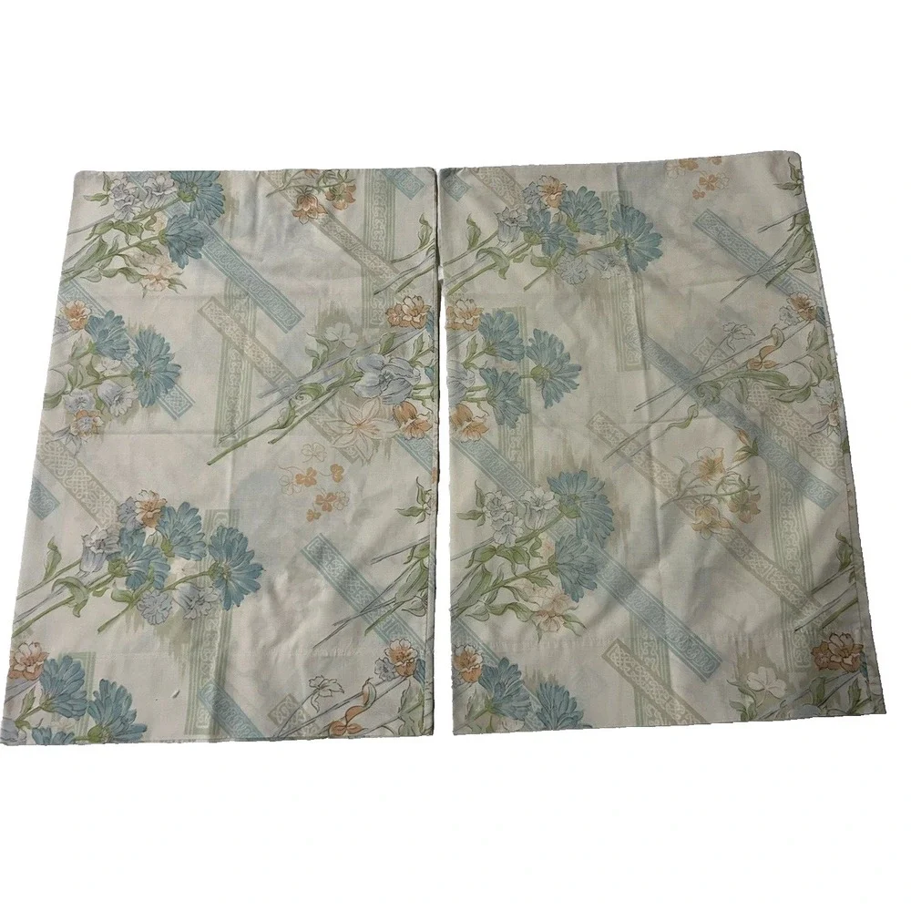 Vintage Pillowcase Patterned Blue‎ Floral Cottage Core Granny Chic MCM SET OF 2